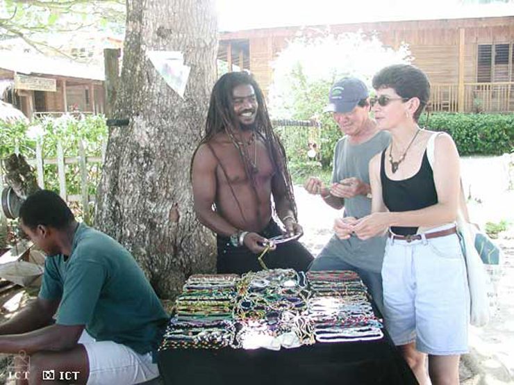 Cahuita Vendor