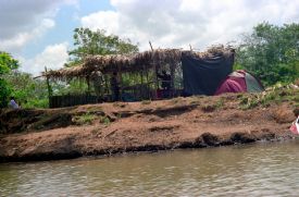 Ca�o Negro Boarder Guards&nbsp;-&nbsp;Ca�o Negro National Wildlife Refuge, Alajuela