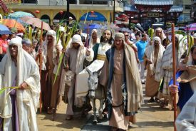 Procession in San Jose for Holy Week