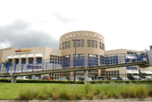 Multiplaza Mall in Escazu
