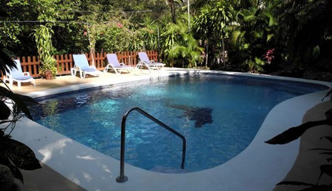 Belvedere Hotel pool