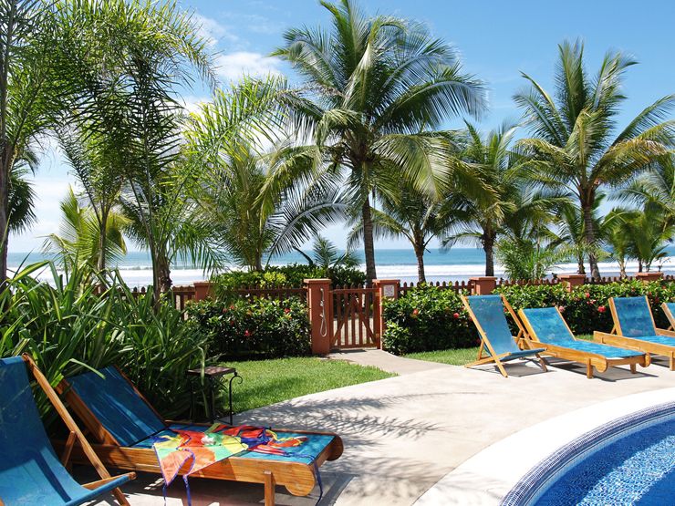 Direct beach access from Bahia Azul