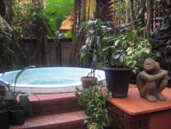 Hemingway Inn Jacuzzi