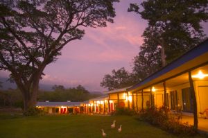 Hotel Hacienda Guachipelin