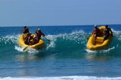 Raft Surfing