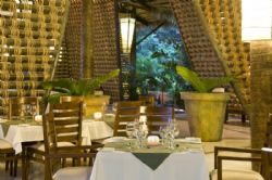 Restaurant at L�Acqua Viva Hotel