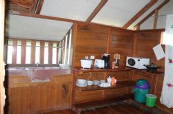 Kitchen at Vista Drake Lodge 