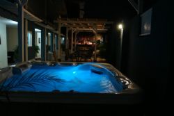 Jacuzzi