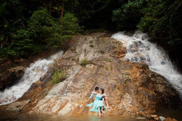 Romantic Waterfall Wedding