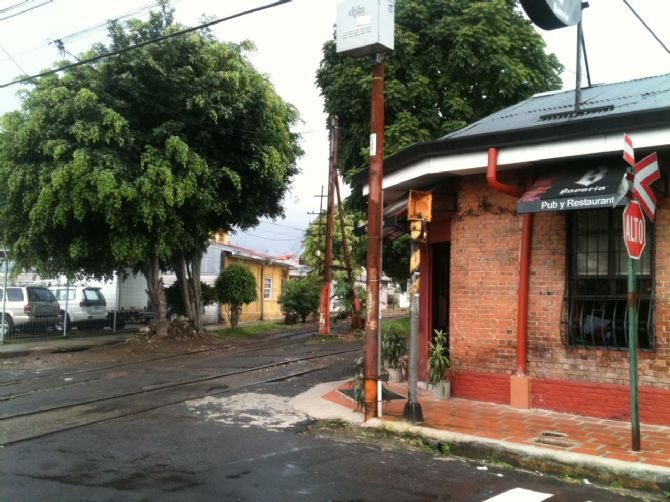 Commuter train tracks in Barrio Dent