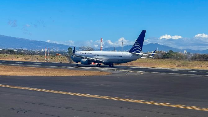 Copa Airlines taking off at the San José Intl. Airport