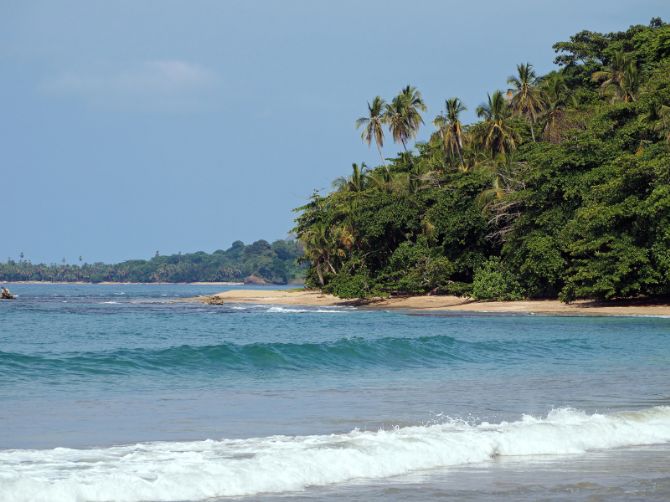 Gentel waves at Puerto Viejo