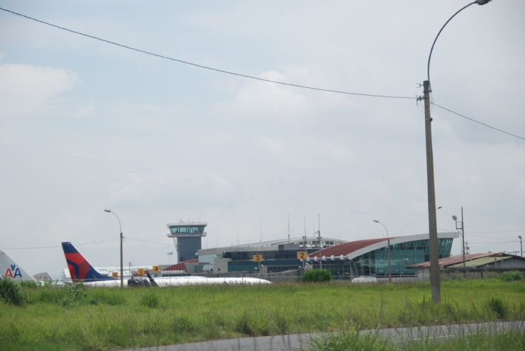 American Airlines & Delta Planes on Tarmac at SJO Costa Rica