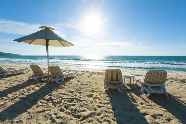 Beach chairs on a beautiful day at Jaco