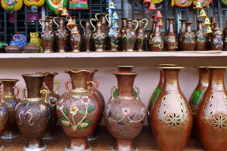 Ceramics shop in Santa Ana