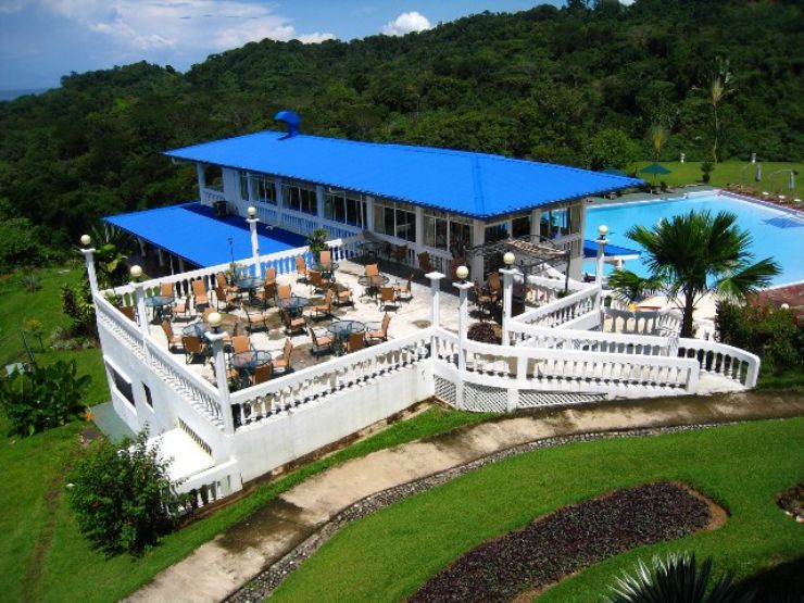 Amazing aerial view of Hotel Cristal Ballena