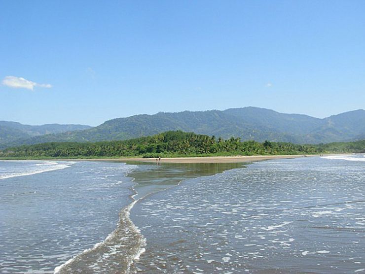 On the Whales Tail of Uvita