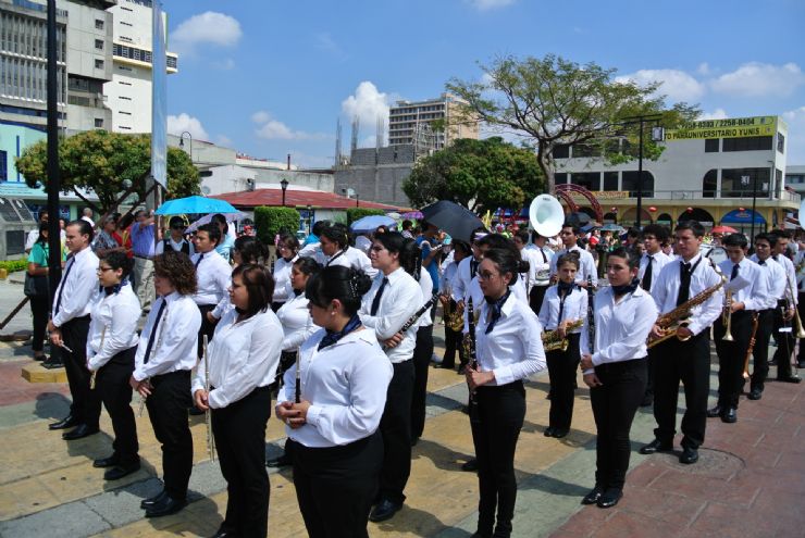 San Jose band in procession of Holy Week