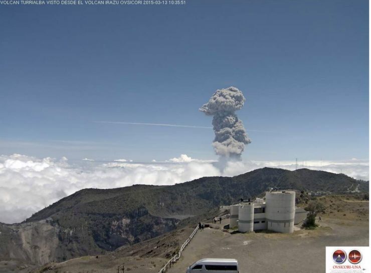 Turrialba Volcano eruption view from Irazu Volcano - Photo credit: http://www.ovsicori.una.ac.cr