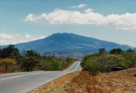 Highway in front of Santa Rosa National Park