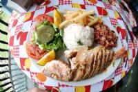 Lunchtime means Casados for many Costa Rican tourists