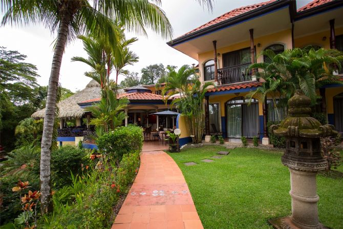 Outside Rooms at Hotel Cuna del Angel