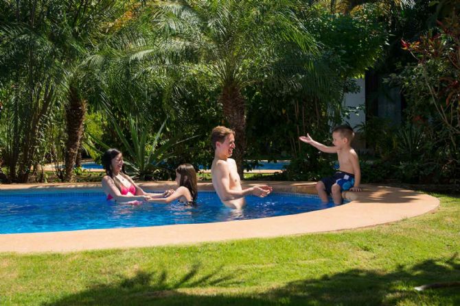 Family friendly pool at Tamarindo Dreams Hotel & Villas