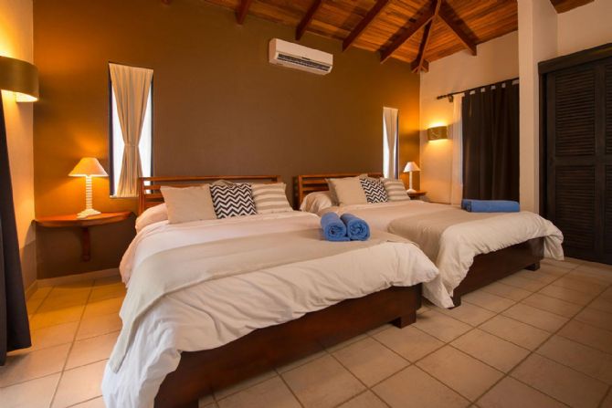Luxury rooms at Tamarindo Dreams Hotel & Villas