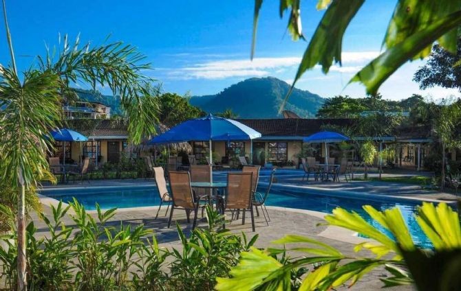 Lounge by the Pool at Beach Break Resort Jacó