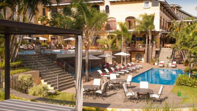 Outdoor pool, Costa Rica Marriott Hotel San José
