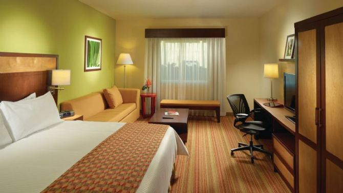 Superior king room, Courtyard by Marriott San Jose Airport - Alajuela