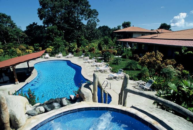 Pool at Crocodile Bay Resort