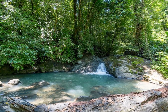 Natural pool or Â¨pozaÂ¨at La Cusinga Lodge