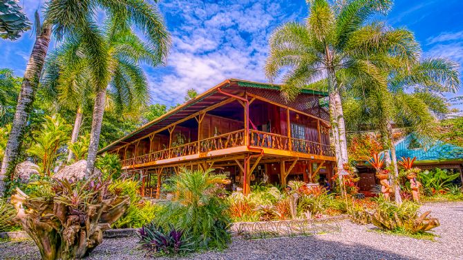 Exterior view at Hotel Banana Azul