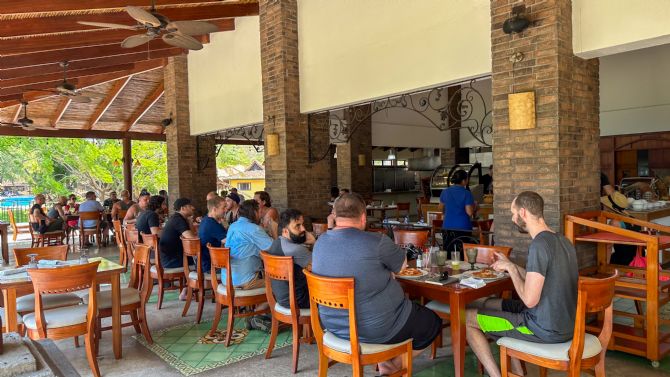 Relaxing breakfast at CC Beachfront Papagayo