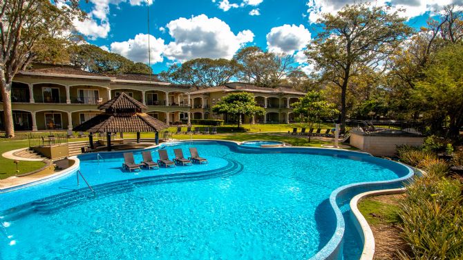 Outdoor pool at the CC Beachfront Papagayo