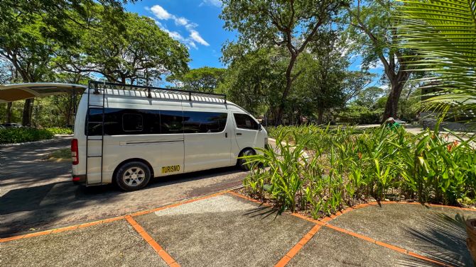 Transfer at CC Beachfront Papagayo