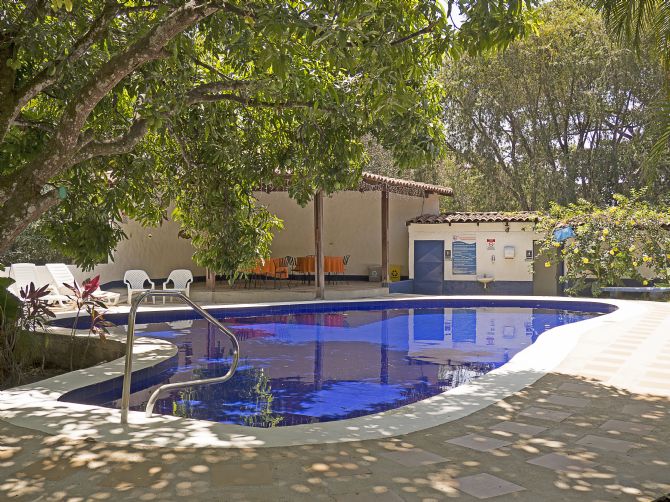 Pool at Hotel Aeropuerto