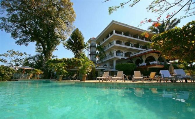 La Mariposa Hotel view from swimmingpool