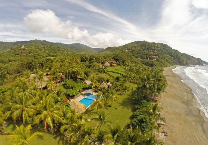 Beach club at Hotel Punta Islita