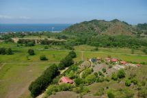 Vista Guapa Surf Camp