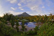 Arenal Manoa & Hot Springs Resort