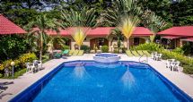 Villas Creole pool and rooms view