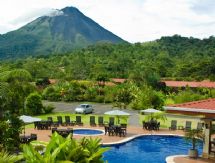 Volcano Lodge and Springs