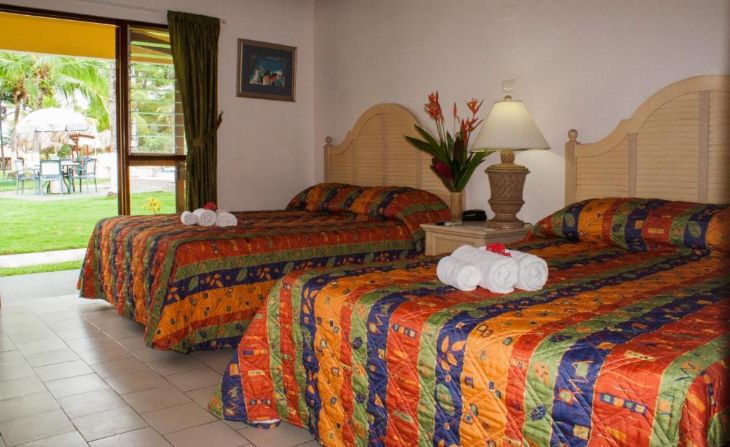 Standard Room with Garden View at Beach Break Resort Jacó